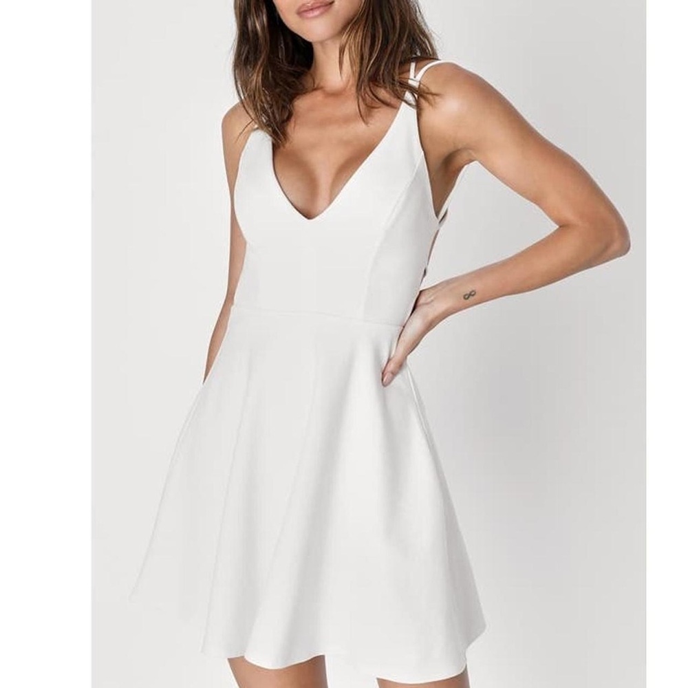 Lulu's White Sleeveless V-Neck A-Line Mini Dress